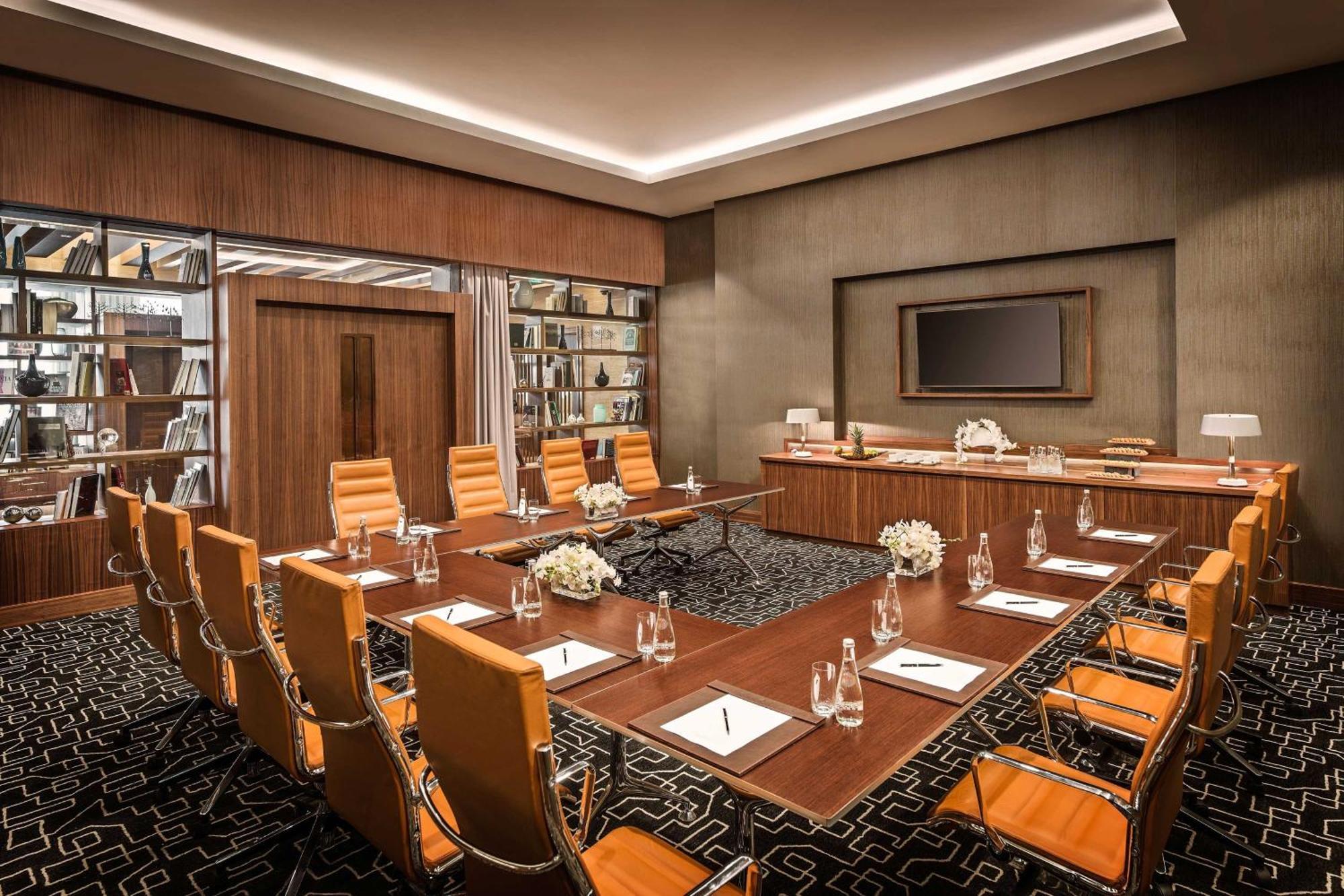 Sheraton Baku Intourist Luaran gambar Boardroom