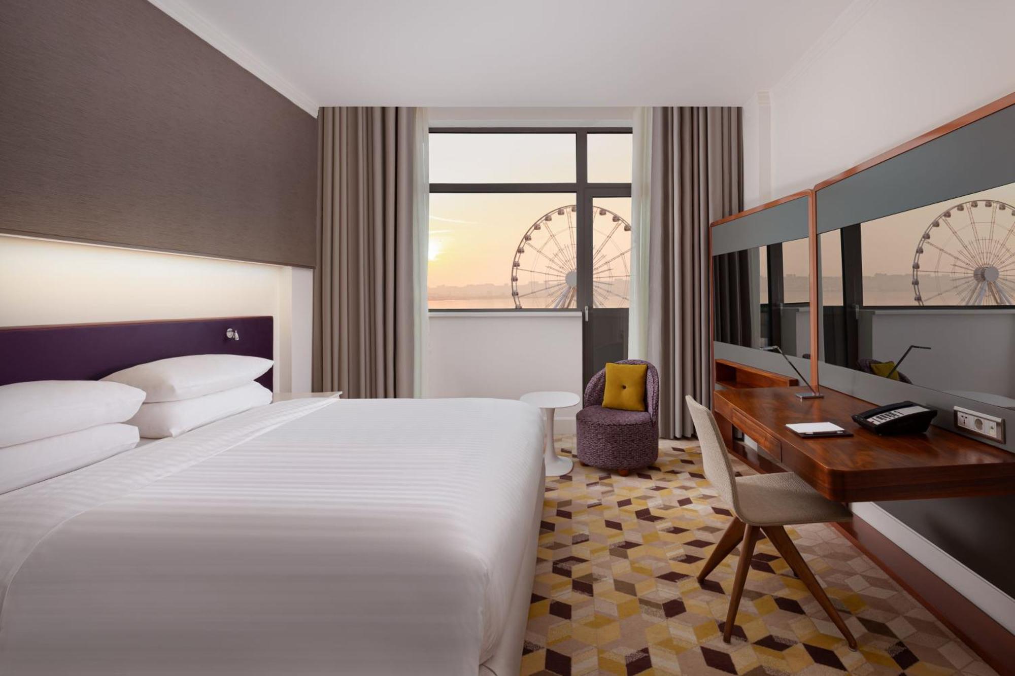 Sheraton Baku Intourist Luaran gambar A room at the hotel